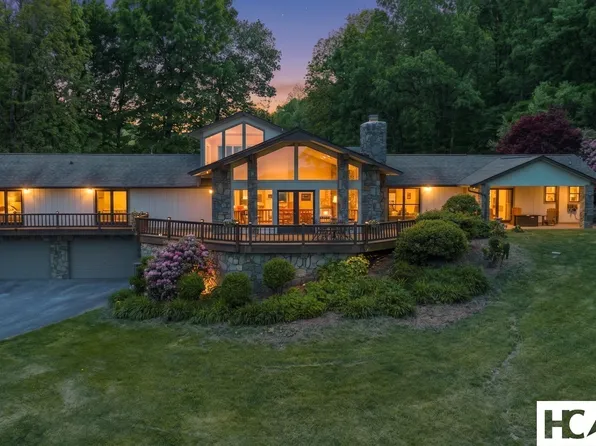 1281 Robinson Creek Road, Glenville, NC 28736
