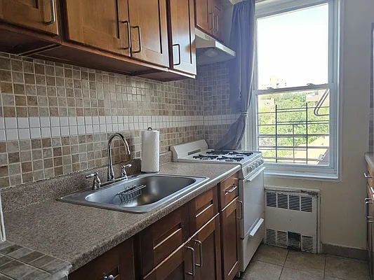 Sold by Keller Williams Realty Landmark | media 13