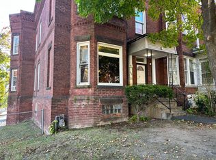 244 Walnut St #BASEMENT, Holyoke, MA 01040