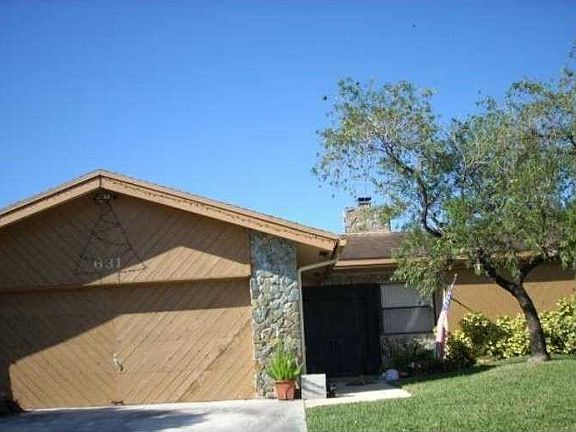 5th image of 631 NW 48th Ave