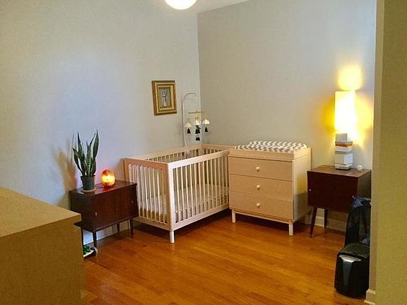 4th image of 5806 N Broadway St Unit 2
