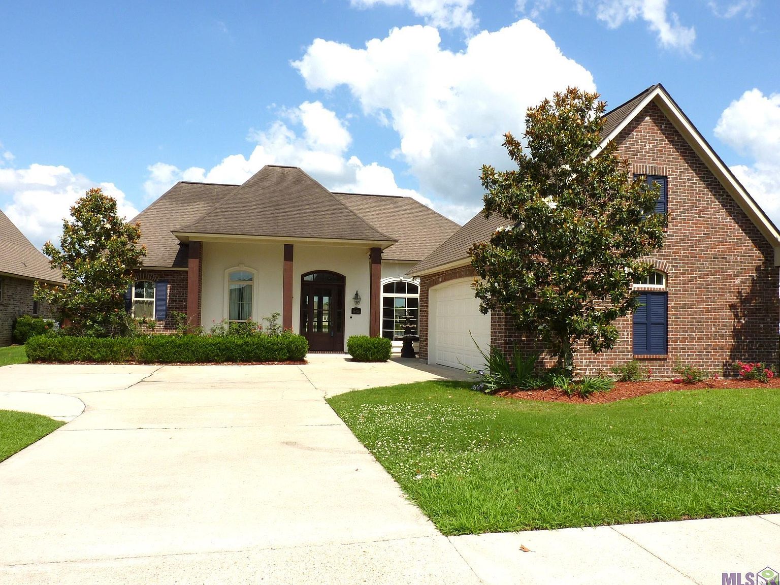 16426 Parker Place Dr, Prairieville, LA 70769 | Zillow