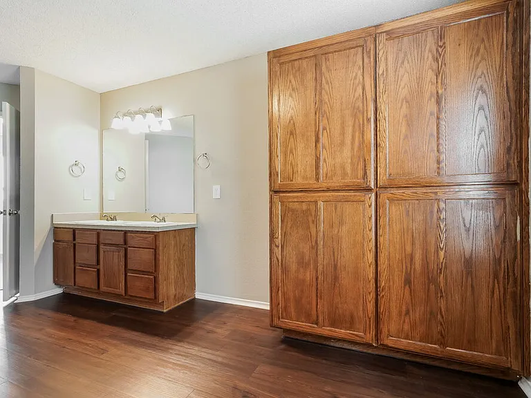 316 Dakota Ridge Dr — Photo 14