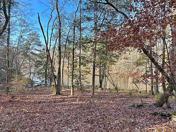 4th image of 391 Highway