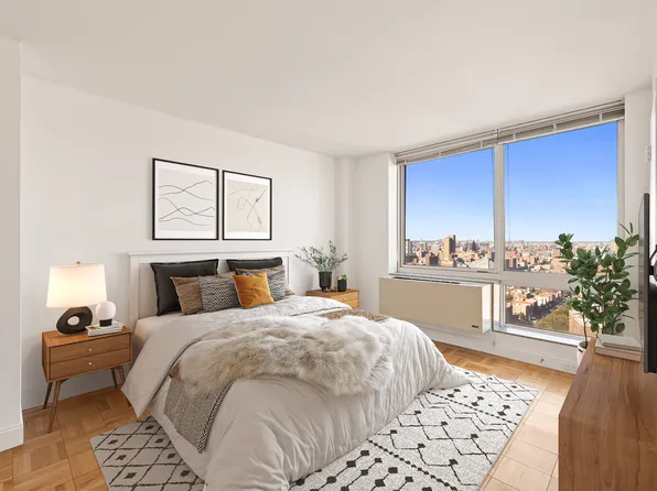 215 East 96th Street image 3 of 13