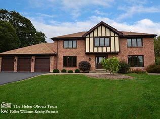 21800 W Hidden Valley Dr, Kildeer, IL