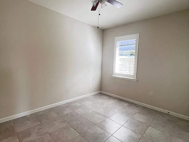 43023 Canon Ct — Photo 27