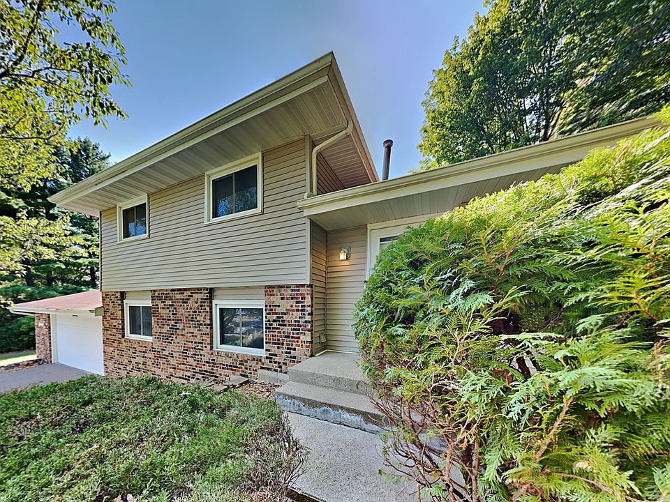 1st image of 15012 Park Ave S