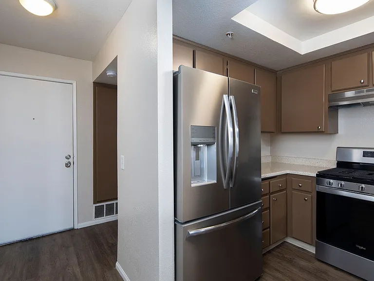 Tuscany Hills Apartments — Photo 11
