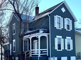 1523 W 4th St #1, Davenport, IA
