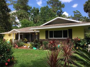 305 Lake Shore Dr, Debary, FL 32713