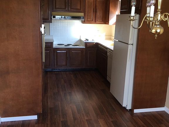 Dining room off the kitchen