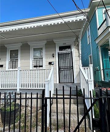 2nd image of 2505 Annunciation St