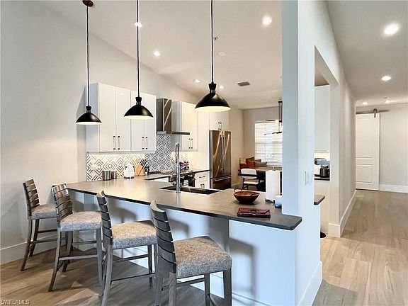 2nd image of 1540 Blue Point Ave #201