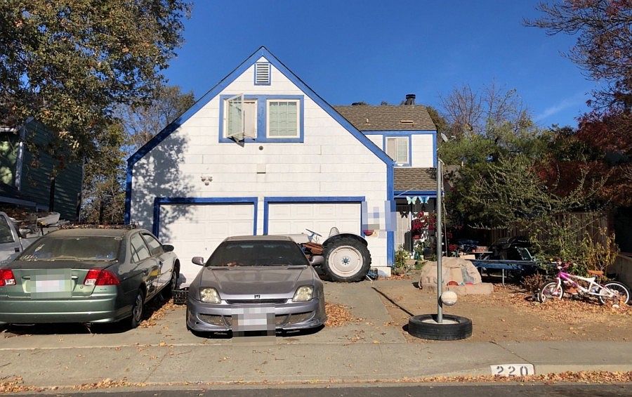 1st image of 220 Brookdale Dr