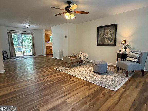 4th image of 1420 Indian Way NW