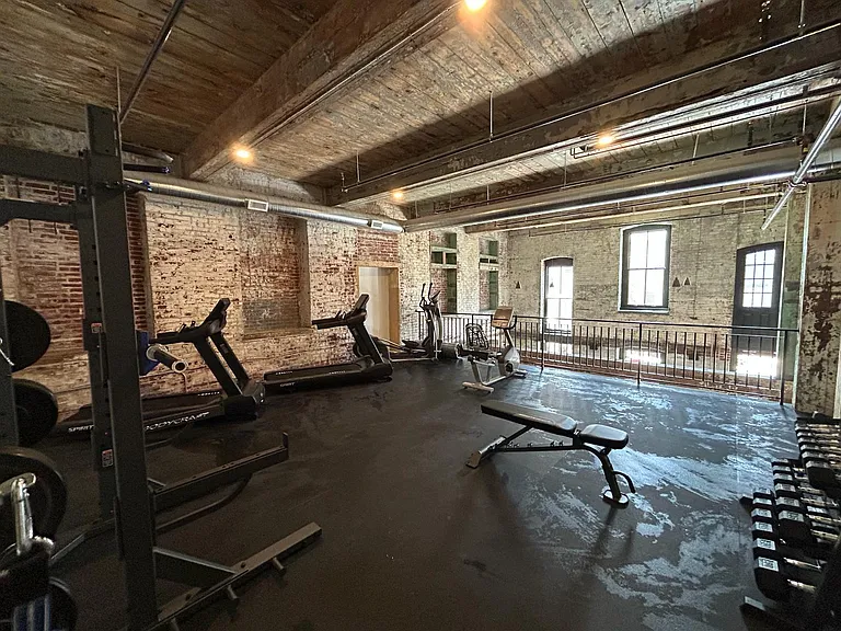 Hancock Lofts — Photo 12