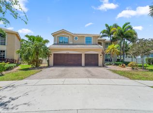 13702 NW 10th Ct, Pembroke Pines, FL 33028