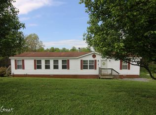 311 Byrnes St, Goodview, VA 24095