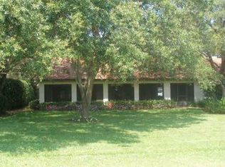 547 Clubhouse Dr, Lake Wales, FL 33898