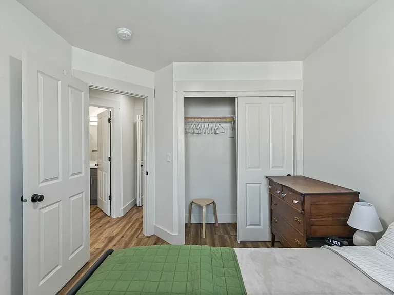 Santiam Canyon Luxury Townhomes — Photo 21