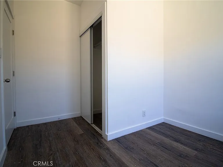 1411 S Burlington Ave #30 — Photo 5