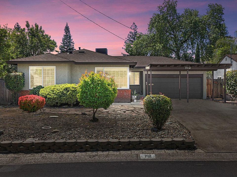 1st image of 712 Vine Ave