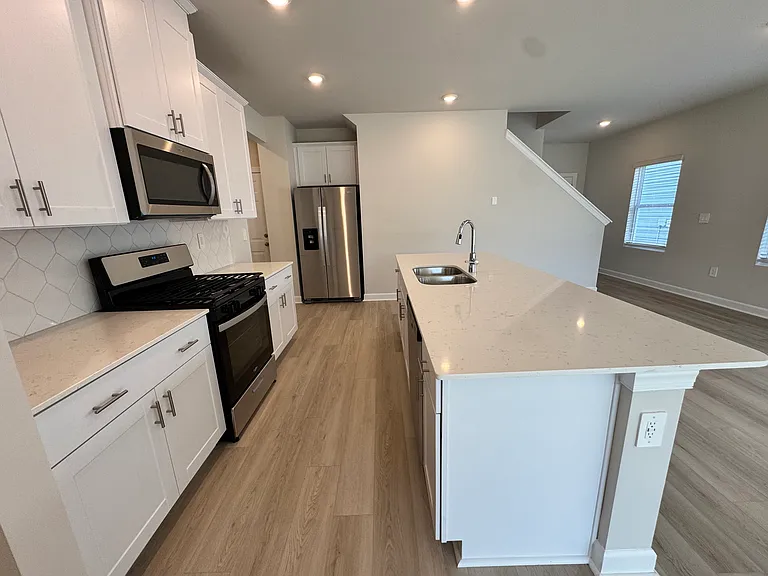102 Longleaf Ln — Photo 11
