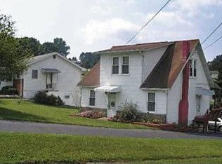 123 Rr 7, Fairmont, WV 26554