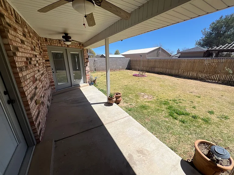 3709 Benjamin Davis Dr — Photo 25