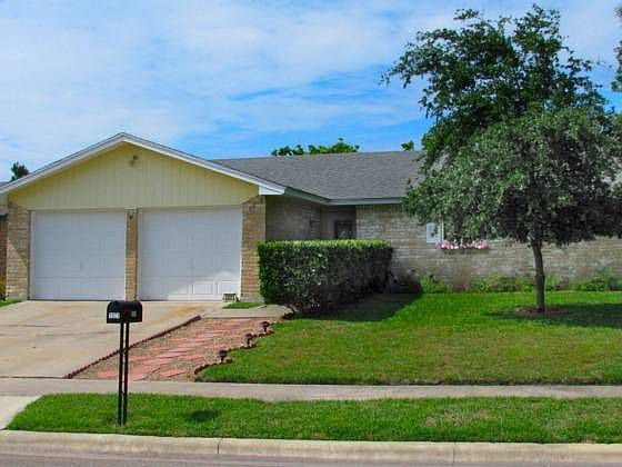 1st image of 1021 Barcelona Dr
