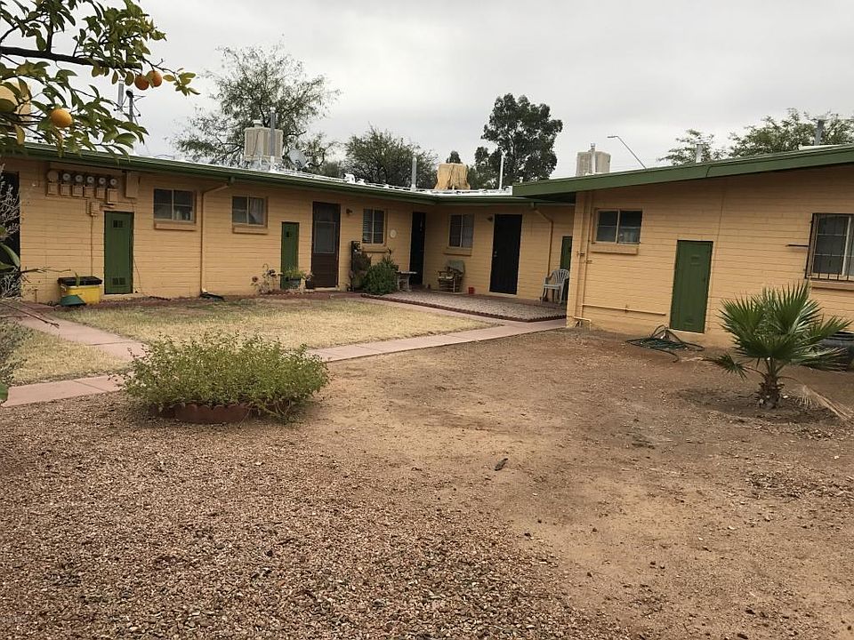 2nd image of 880 S Tucson Blvd