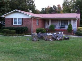 5900 Hickory Grove Rd, Charlotte, NC 28215