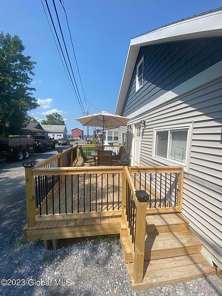 4th image of 104 2nd Street