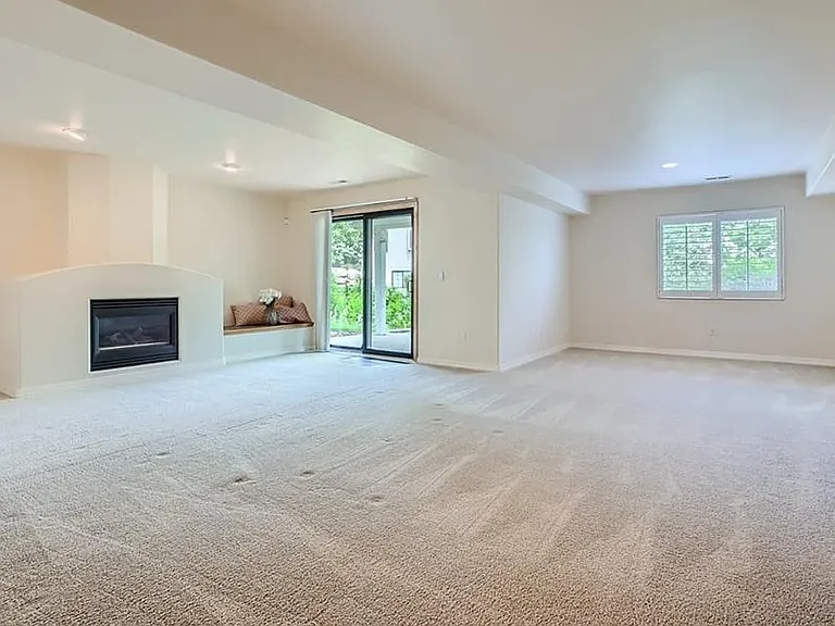 652 La Bourgade Point — Photo 11