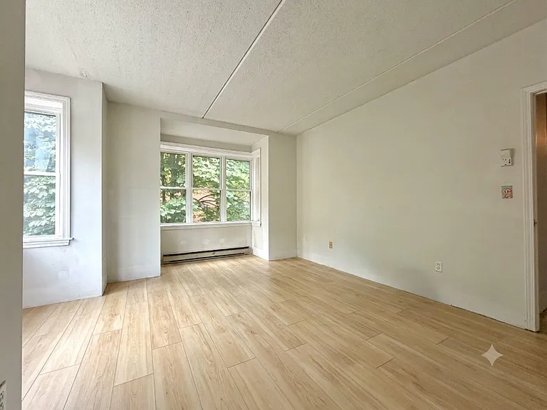 26 Ellingwood St #26 — Photo 12