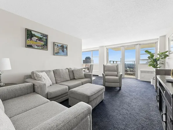 75 Henry St APT 29E, Brooklyn, NY 11201