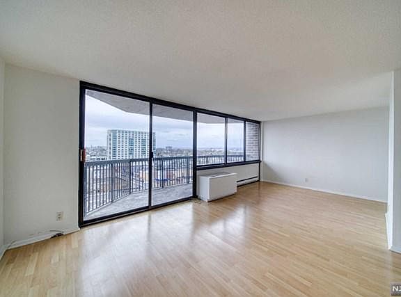 2nd image of 770 Anderson Ave APT 11A