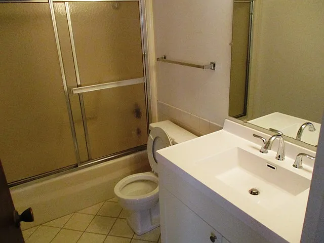 203 S Regency Dr #2A — Photo 6