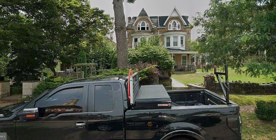 1st image of 1316 W Main St