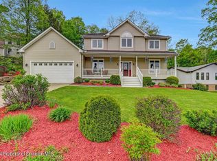 208 Maggies Rd #L-16, Clarks Summit, PA 18411