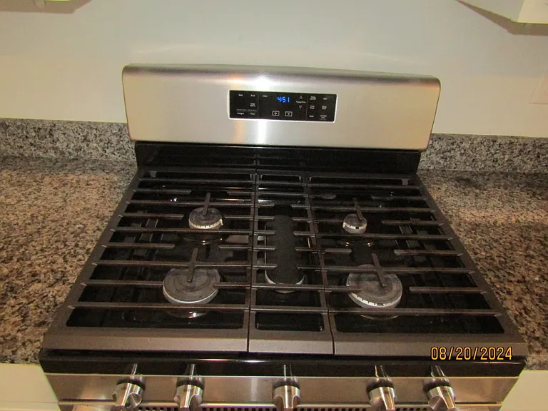 2155 Ainsley Dr — Photo 7