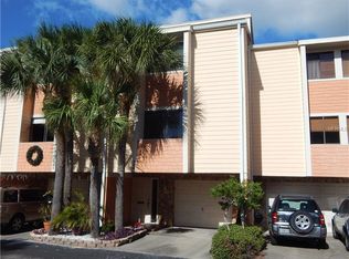 488 Sandy Hook Rd, Treasure Island, FL 33706