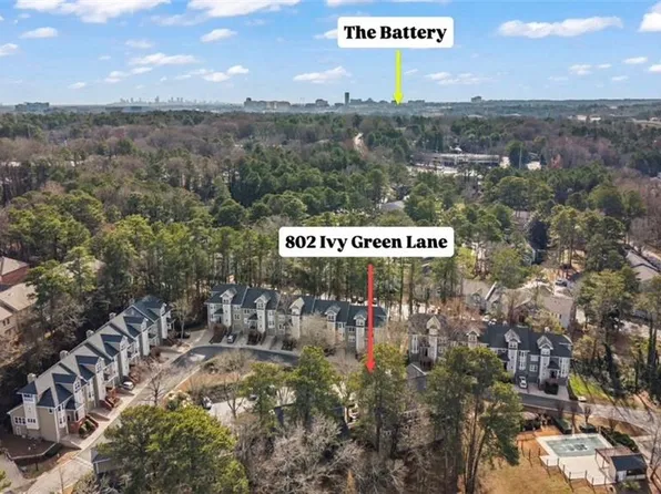 802 Ivy Green Ln SE, Marietta, GA 30067