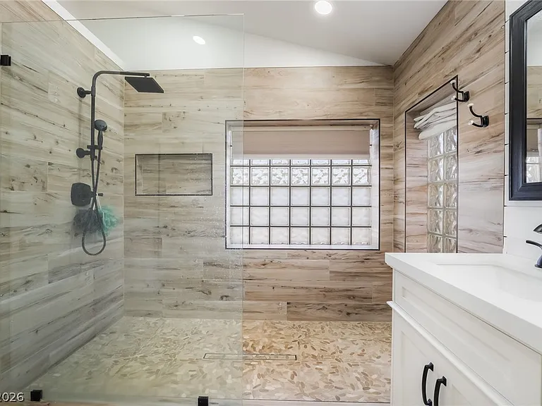 8253 Ruby Mountain Way — Photo 24