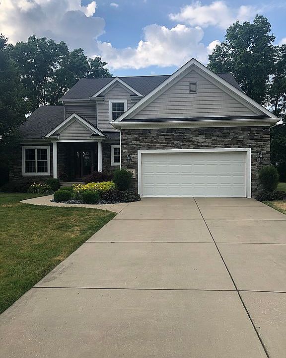 1st image of 124 Eastwind Dr