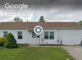 225 Pell Ave, Romeoville, IL 60446
