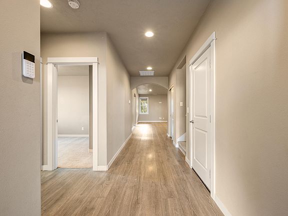 5th image of 7220 SE Night Hawk Ct