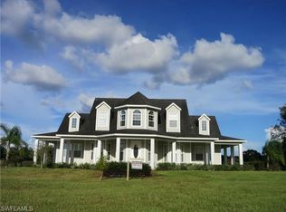 18627 Walker Rd, Lutz, FL 33549