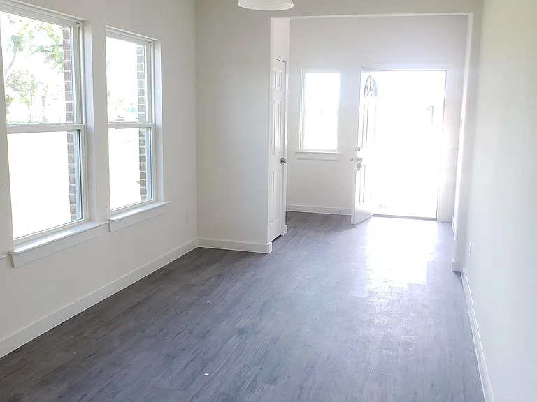 10501 Cedar Ct — Photo 23
